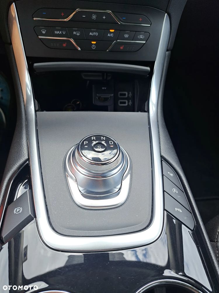 Ford Galaxy 2.0 EcoBlue Titanium - 37