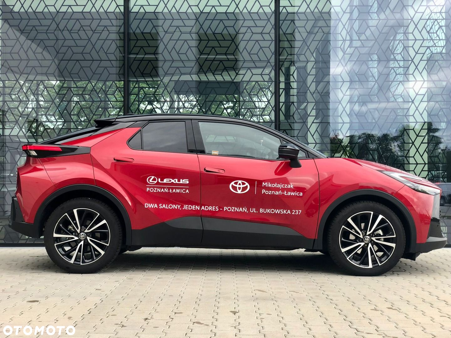 Toyota C-HR - 4