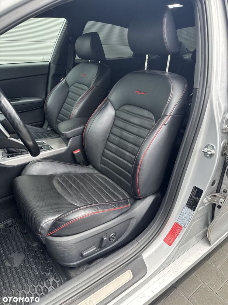 Kia Optima 2.0 T-GDI GT - 17
