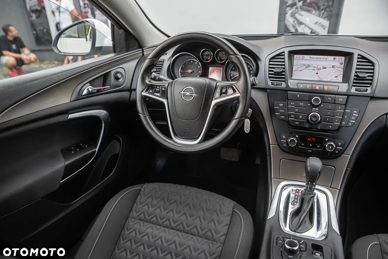 Opel Insignia 2.0 T Cosmo - 23