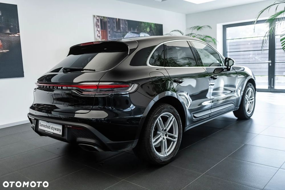 Porsche Macan Standard - 19