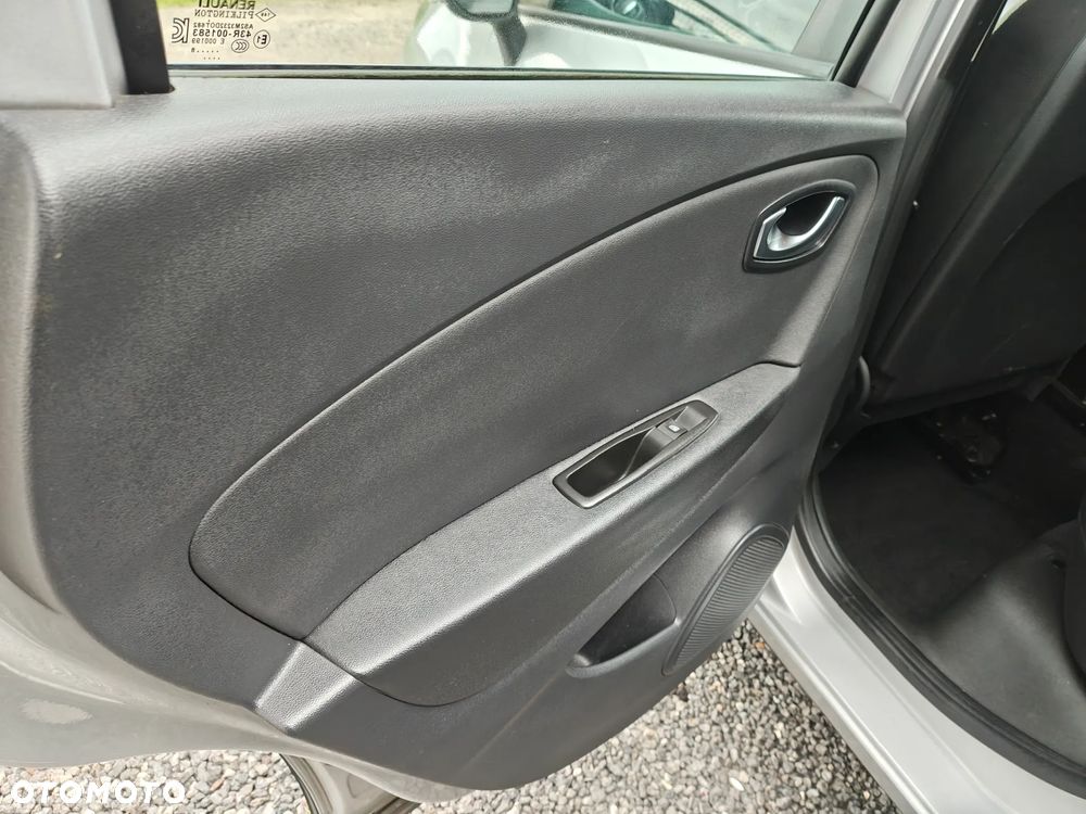 Renault Captur 1.2 Energy TCe XMOD EDC - 20