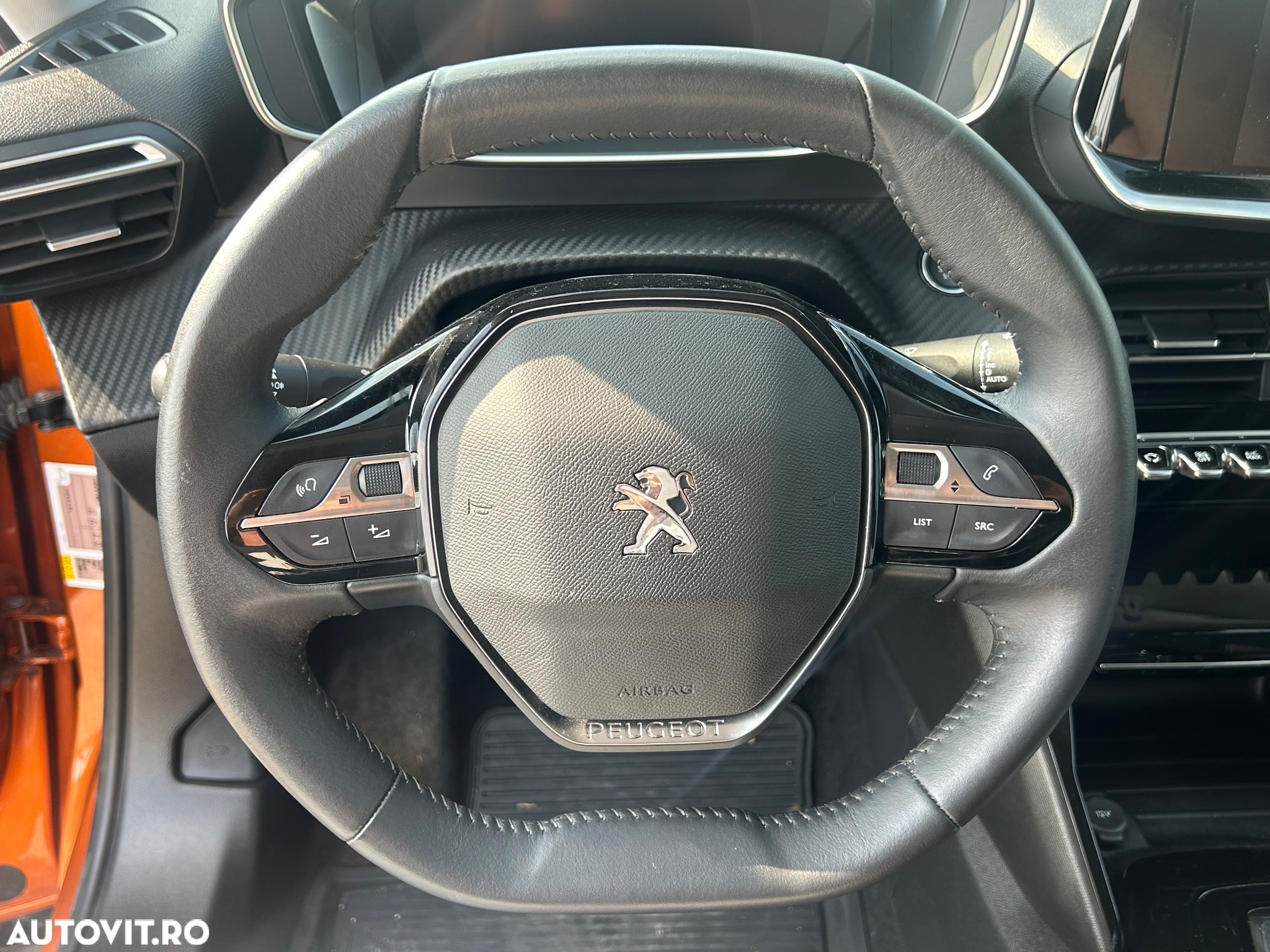 Peugeot 2008 e-2008 Allure Pack - 10