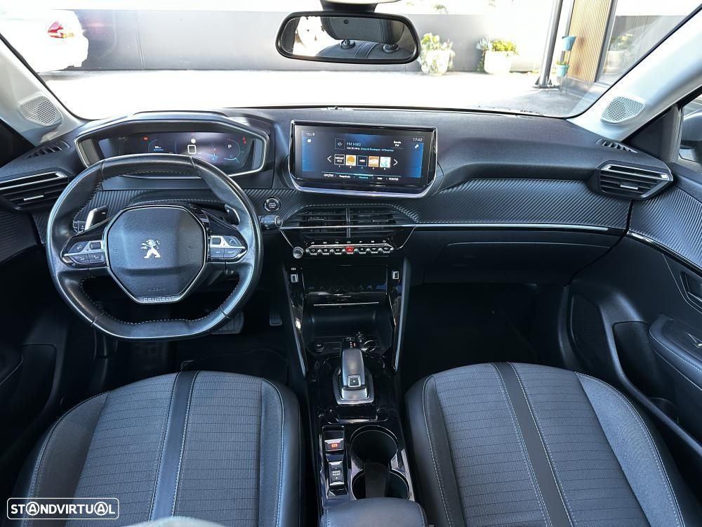 Peugeot 208 1.2 PureTech Allure EAT8 - 30