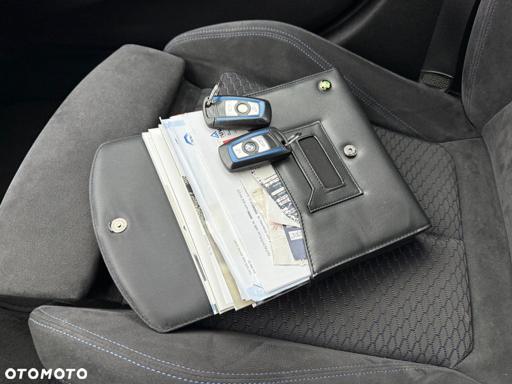 BMW Seria 3 328i M Sport - 20