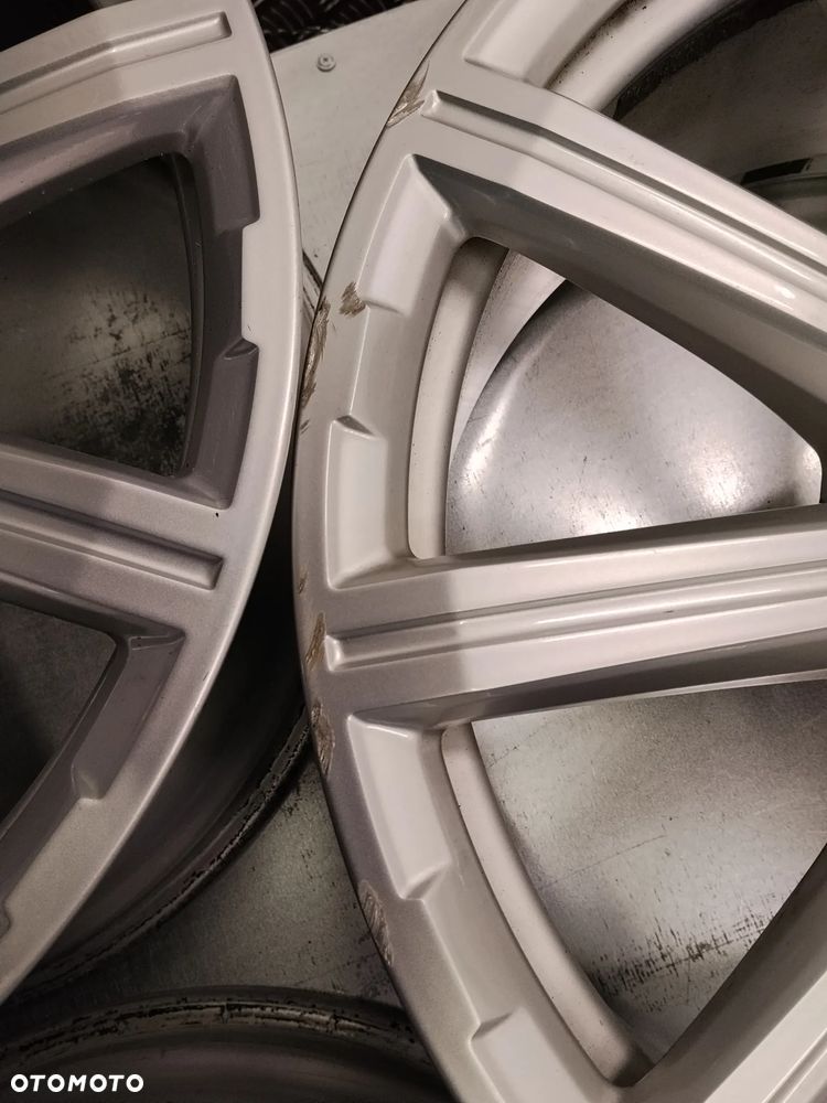 Felgi Audi Q7 SQ7 A4 A6 A7 A8 Q5 9Jx20 et33 5x112 - 9
