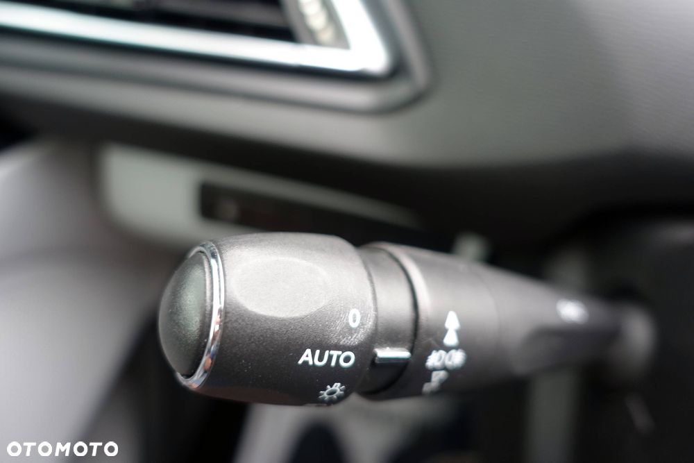 Peugeot 308 1.6 Premium - 29