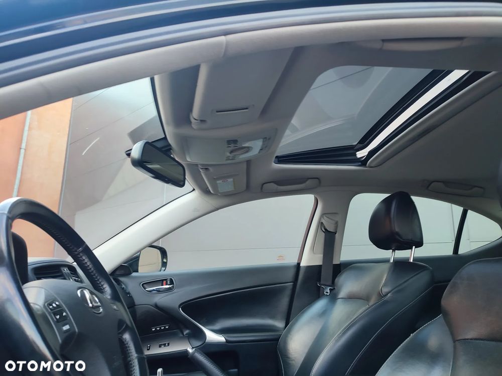 Lexus IS 220 D Comfort - 10