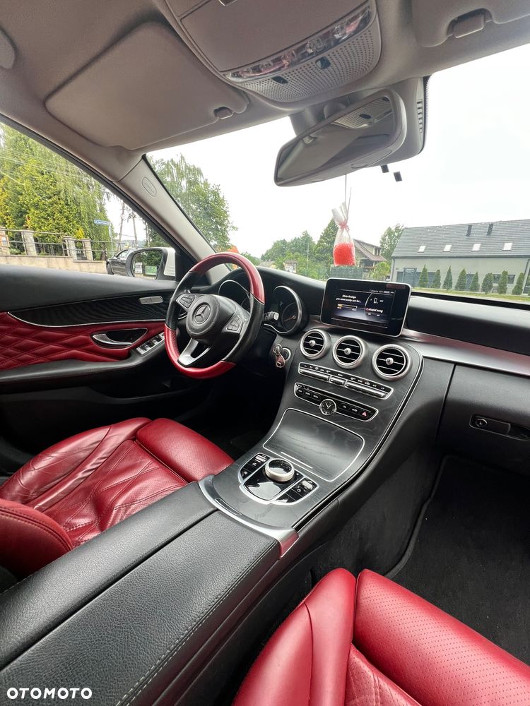 Mercedes-Benz Klasa C 200 4-Matic 7G-TRONIC - 16