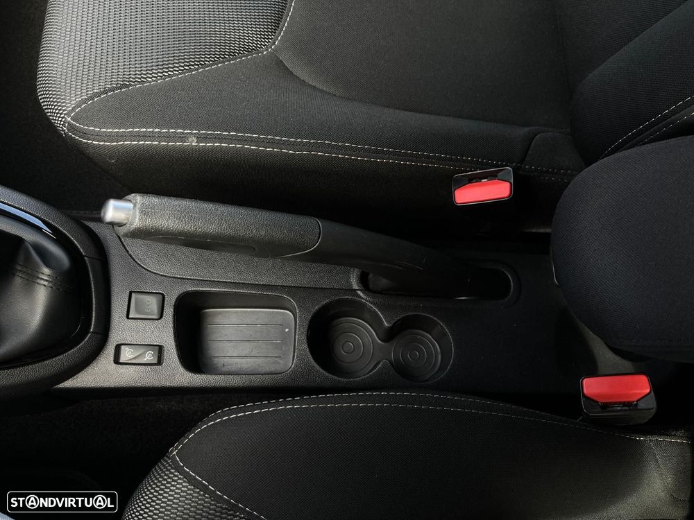 Renault Clio Sport Tourer 0.9 TCe Zen - 21