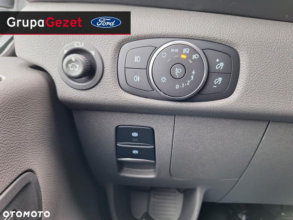 Ford Transit - 9