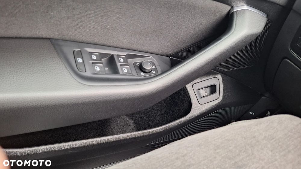 Volkswagen Passat 1.5 TSI EVO Essence DSG - 12