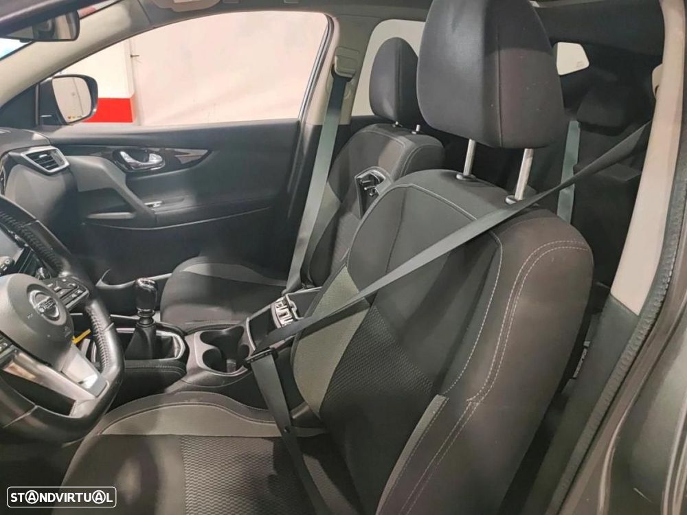 Nissan Qashqai 1.5 dCi N-Connecta Business - 4