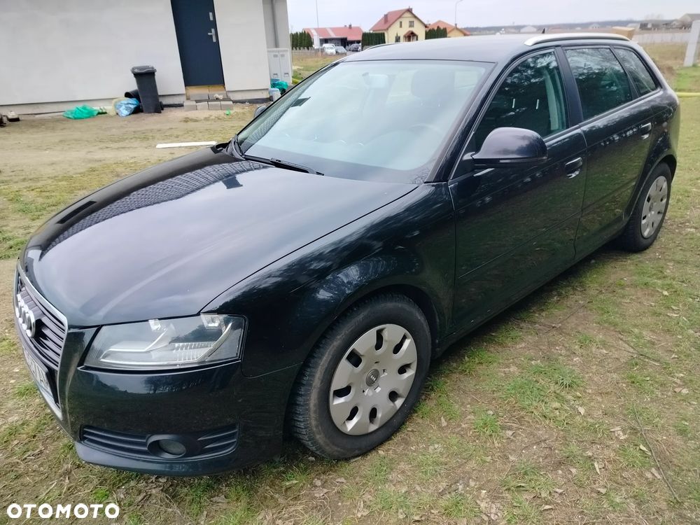 Audi A3 Sportback - 2