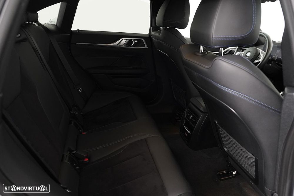 BMW 420 Gran Coupé i Pack Desportivo M Auto - 21