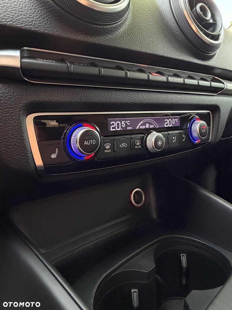 Audi A3 Sportback 2.0 TDI - 22