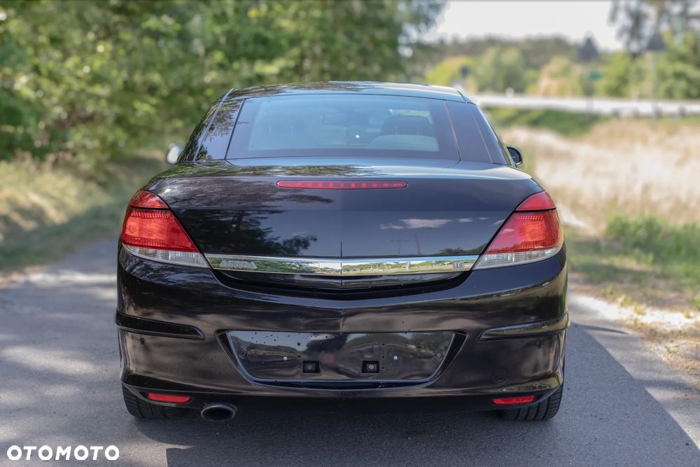 Opel Astra 1.6 Cosmo - 4
