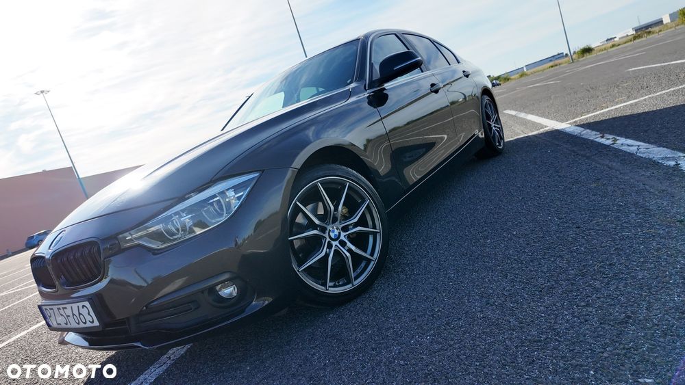 BMW Seria 3 - 33