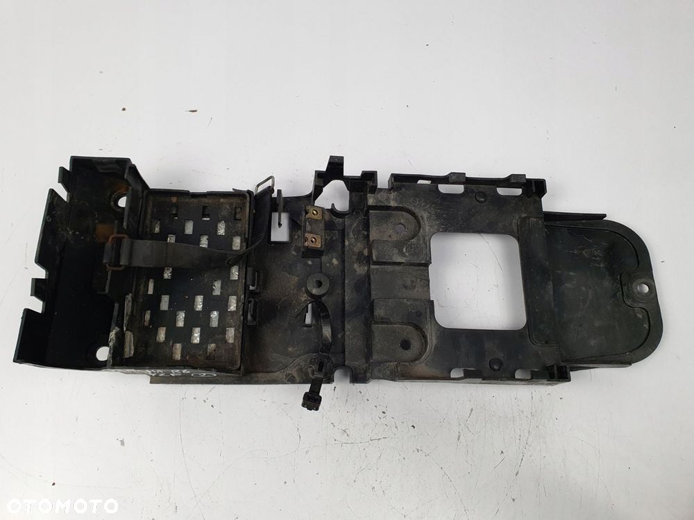 WYPEŁNIENIE NADKLE TYŁ Yamaha YZF-R6 R6 RJ11 06-07 maskownica - 11