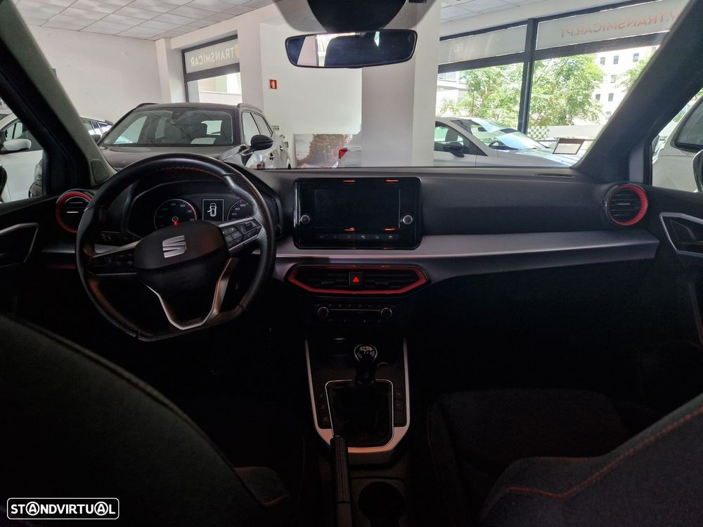 SEAT Arona 1.0 TSI FR - 13