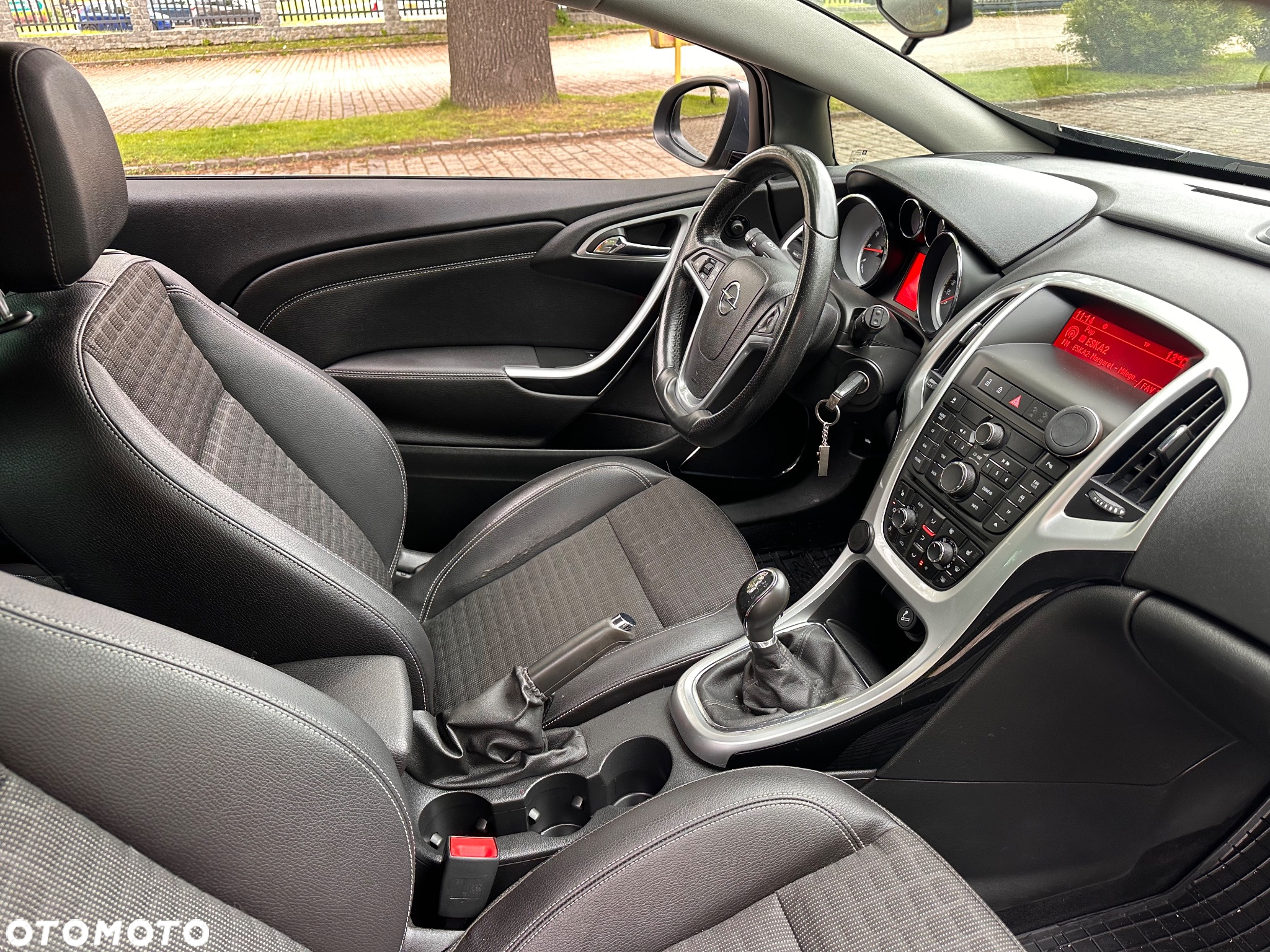 Opel Astra GTC 1.4 Turbo - 9