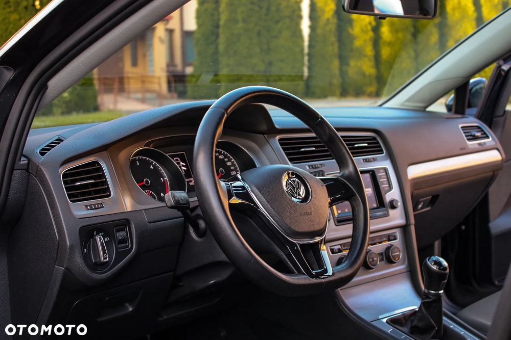 Volkswagen Golf 2.0 BlueTDI Comfortline - 31