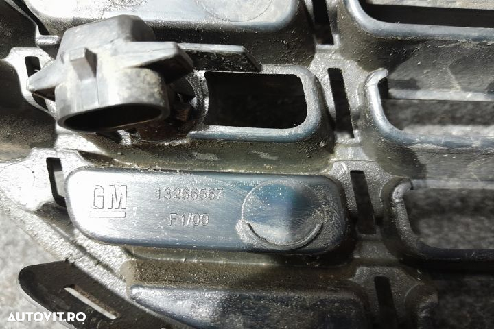 Grila bara fata centru 2011 13266567 MX1253 Opel Astra J [2009 - 2012 - 2
