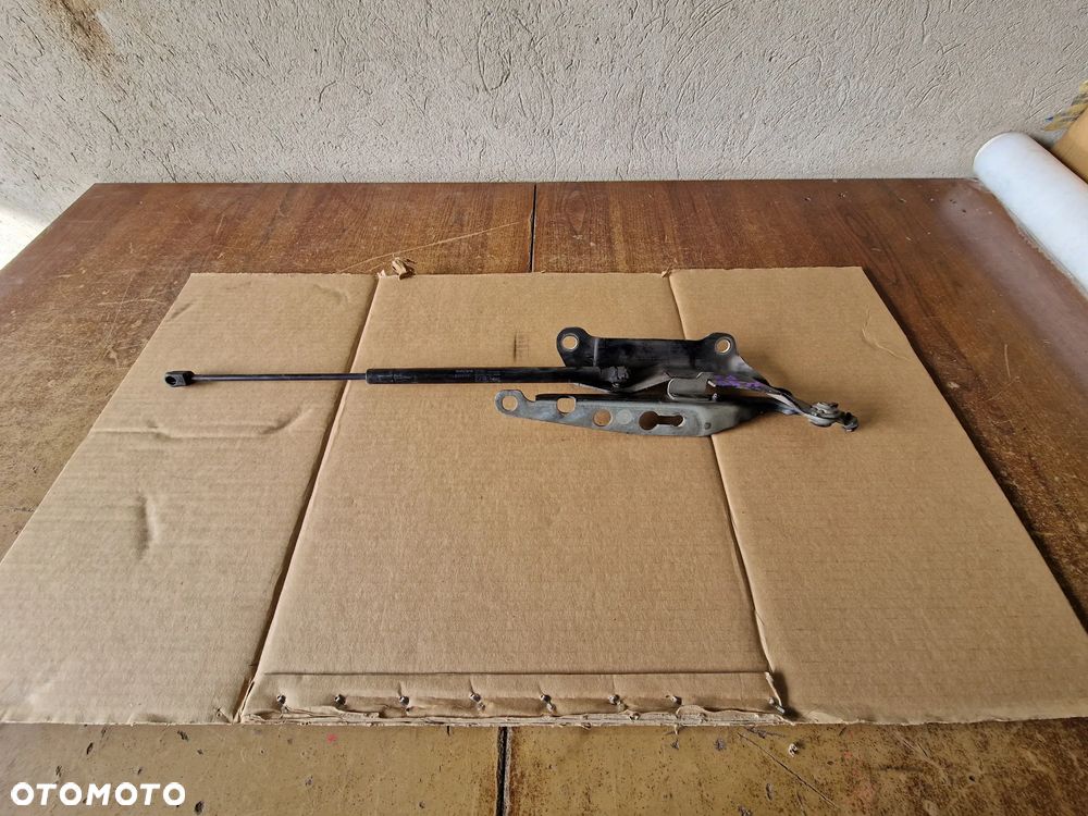 ZAWIAS MASKI PRAWY VOLVO XC90 2003r 2012r KOMPLETNY - 18