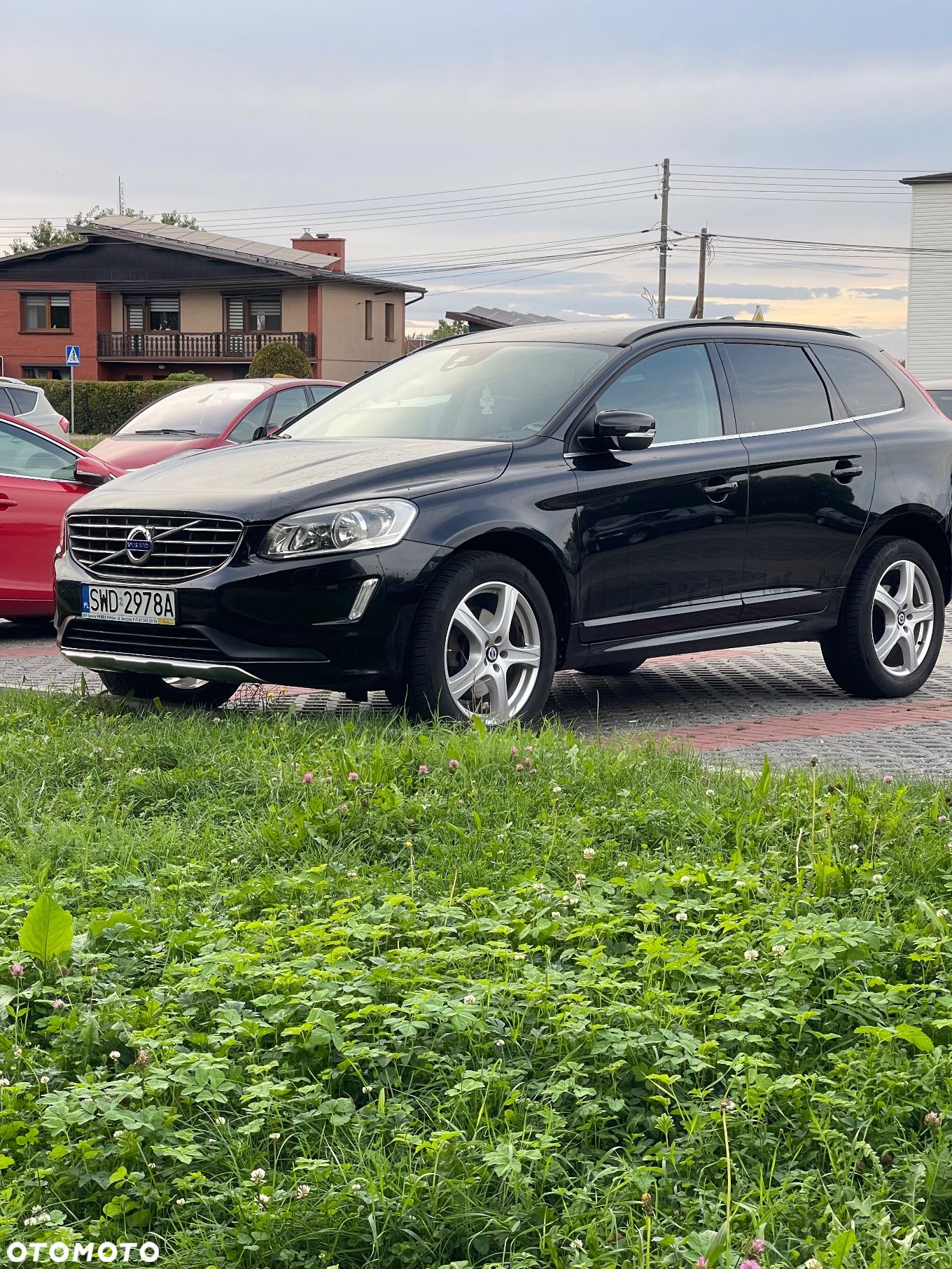 Volvo XC 60 D4 Drive-E Momentum - 1