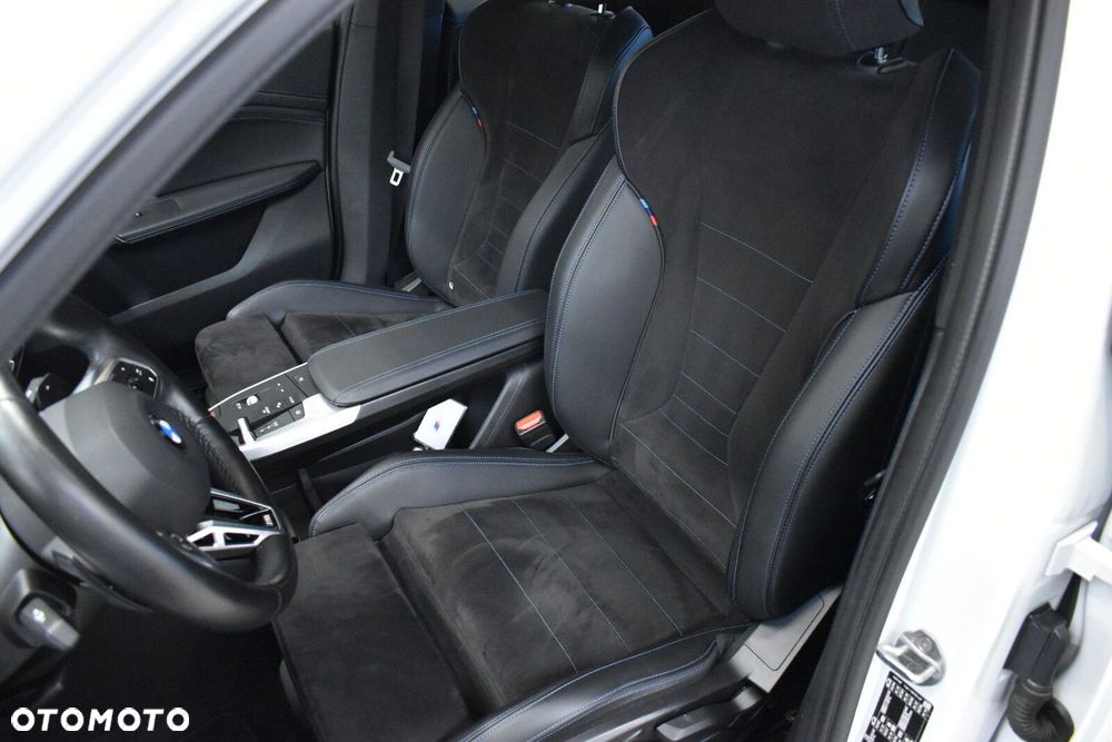 BMW X1 - 10