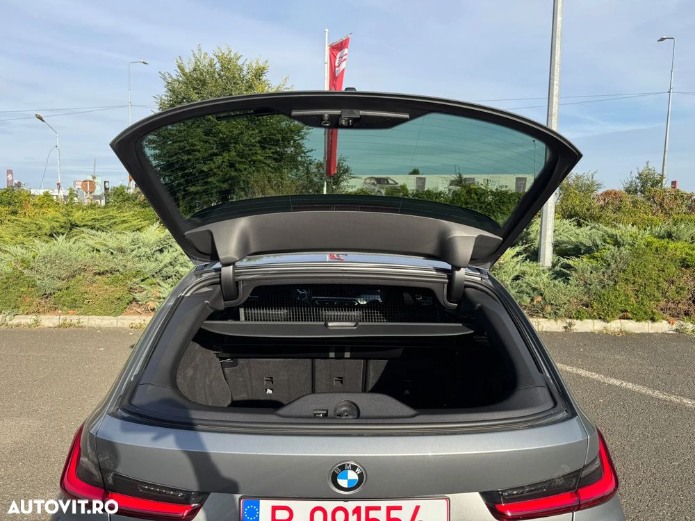 BMW Seria 3 318i Aut. M Sport - 12