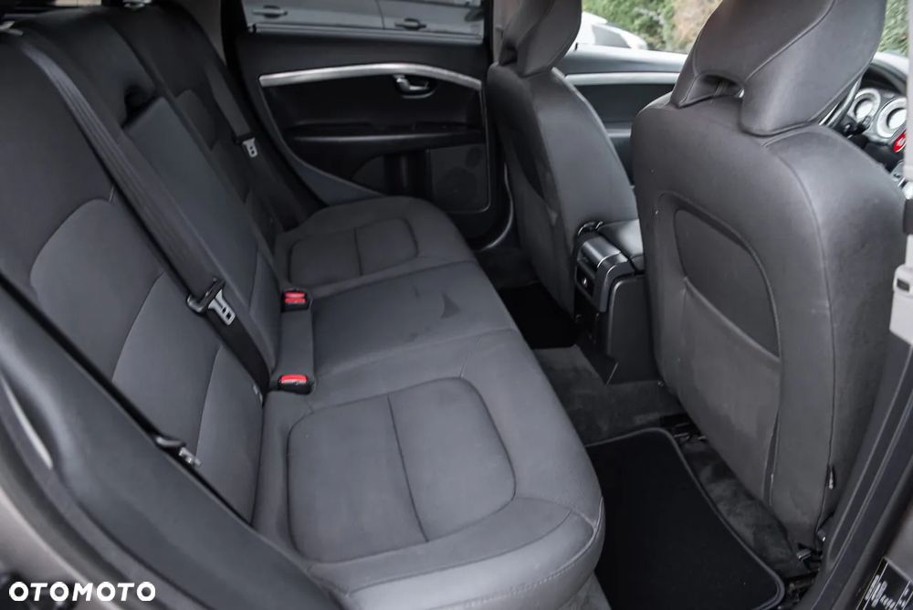 Volvo V70 - 25