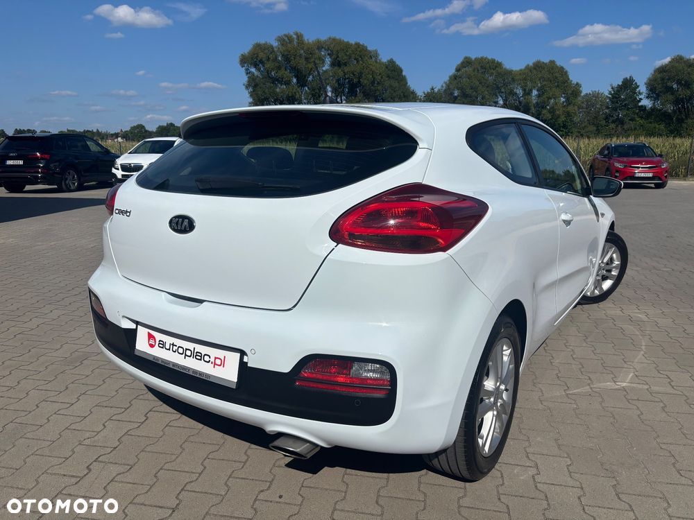 Kia ProCeed 1.6 GDI Edition 7 - 10