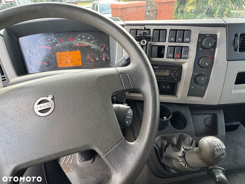 Volvo FL 250 WYWROTKA - 21