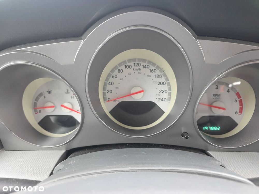 Dodge Avenger 2.0 CRD SXT - 15