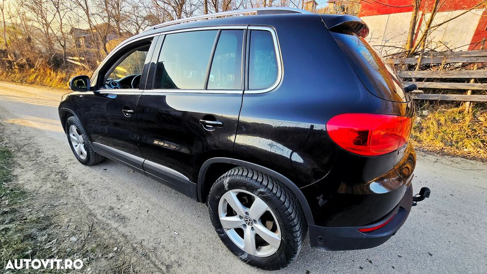 Volkswagen Tiguan 2.0 TDI 4Motion DSG Sport & Style - 16