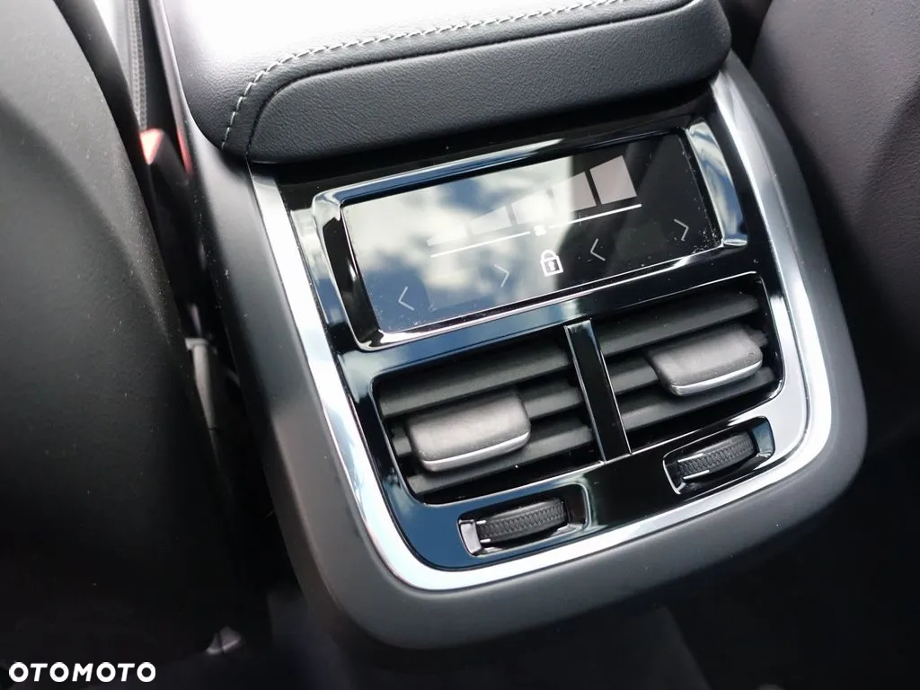 Volvo XC 60 B5 B AWD Ultra Dark - 15