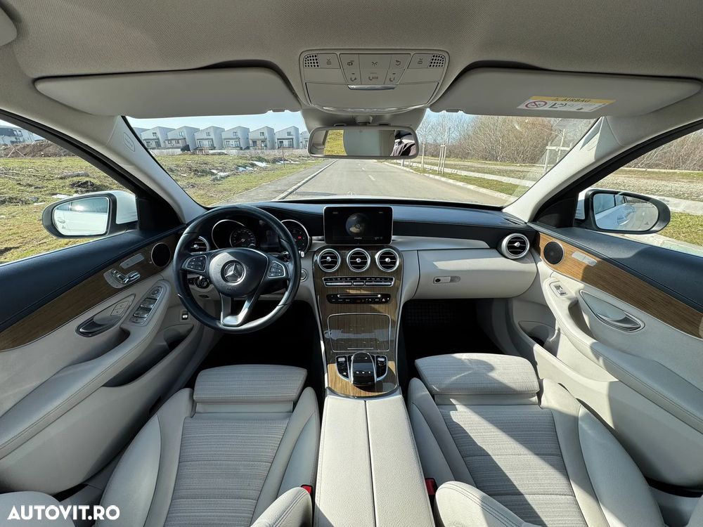 Mercedes-Benz C 220 d 4M T-Modell Aut - 11