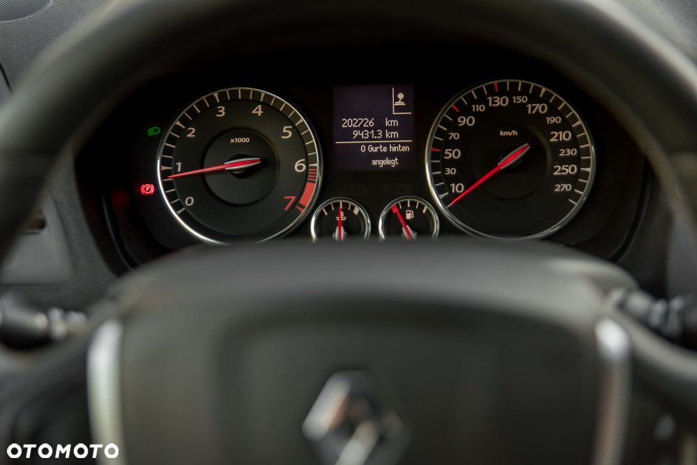 Renault Laguna 2.0T GT - 9