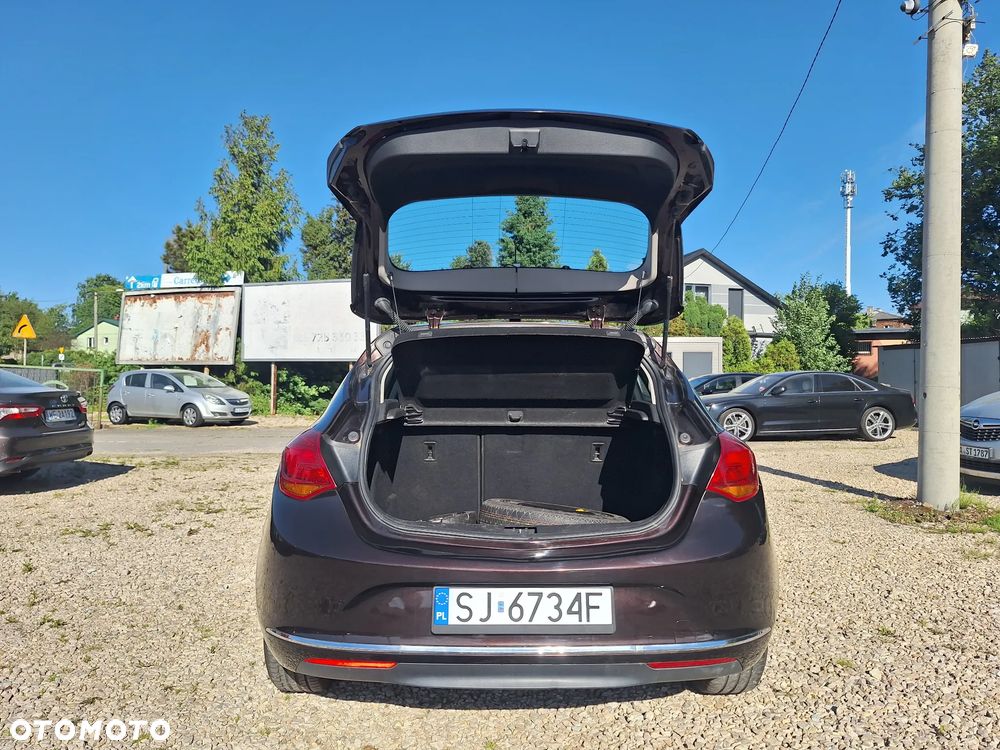 Opel Astra 1.6 Enjoy - 22