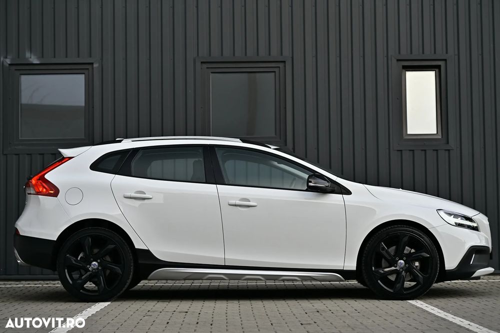 Volvo V40 D3 Geartronic Momentum - 21
