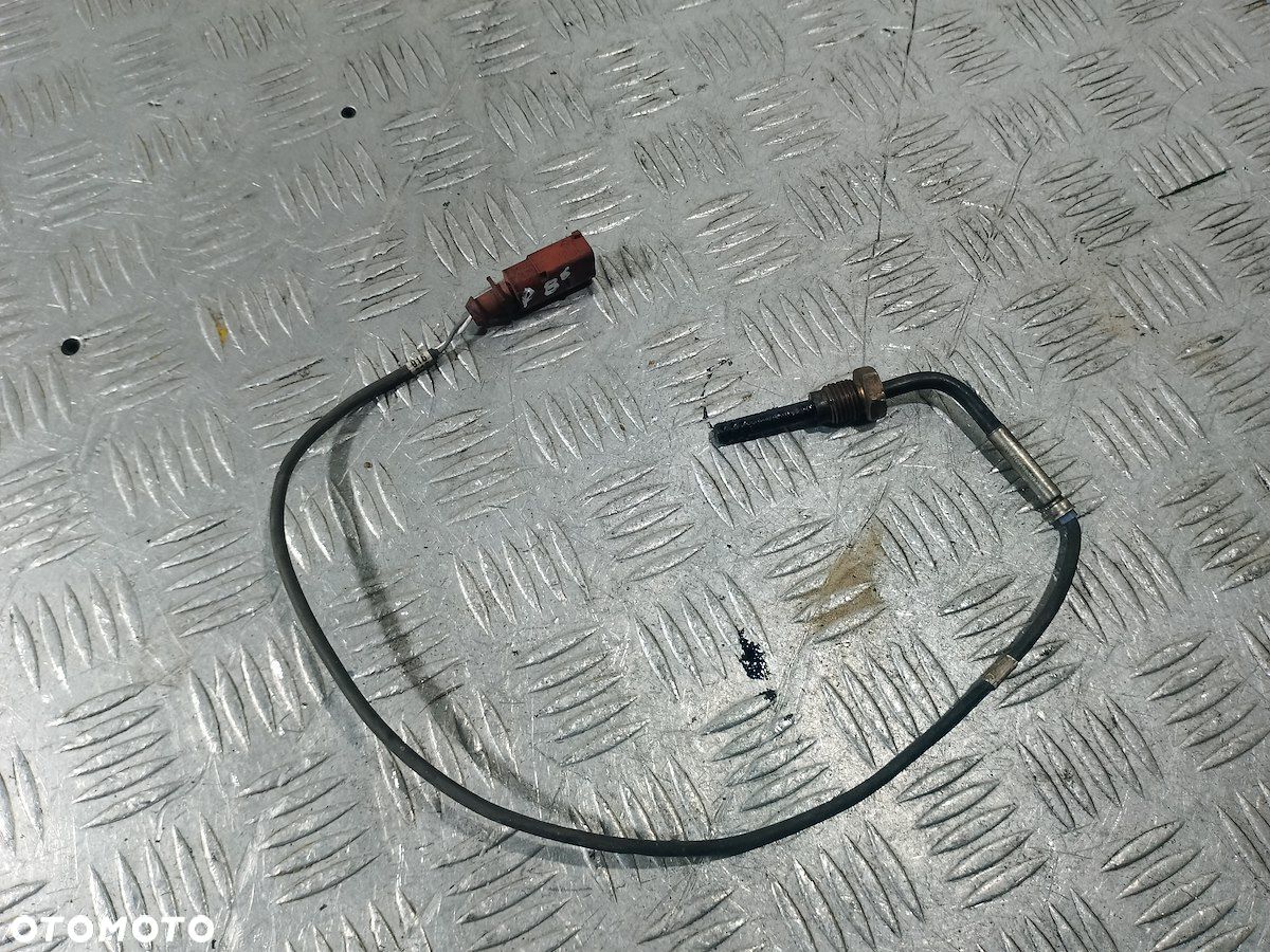 CZUJNIK TEMPERATURY SPALIN VW PASSAT B6 - 1