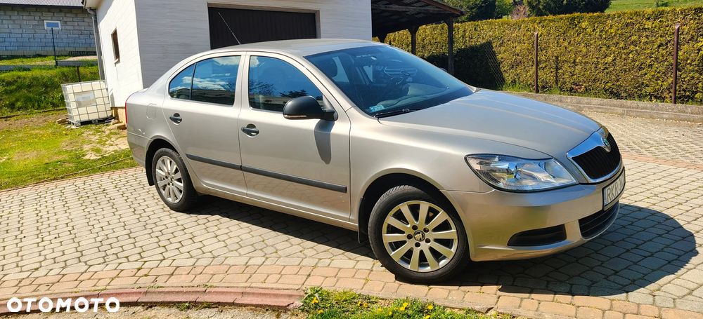 Skoda Octavia 1.6 Mint - 3