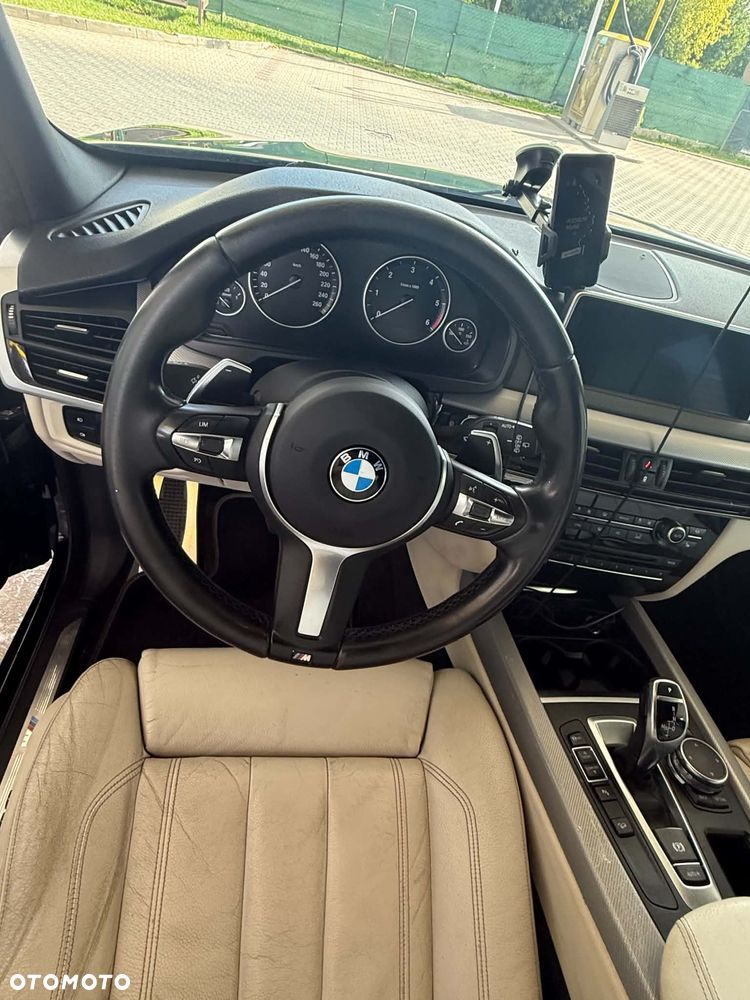 BMW X5 xDrive30d - 12