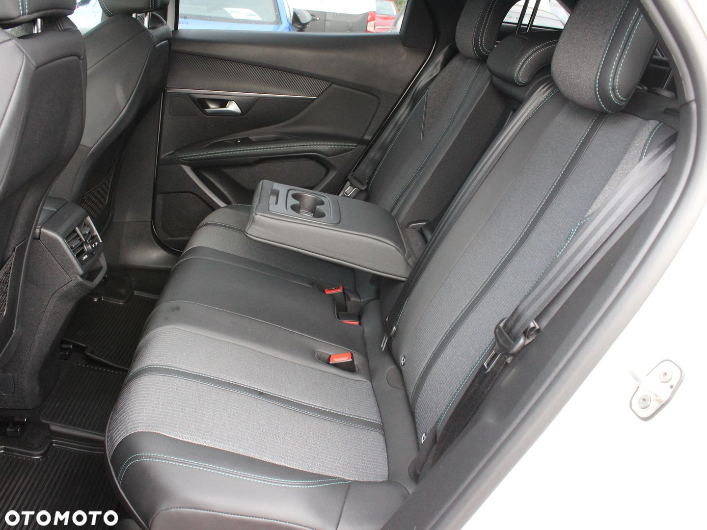 Peugeot 3008 - 14