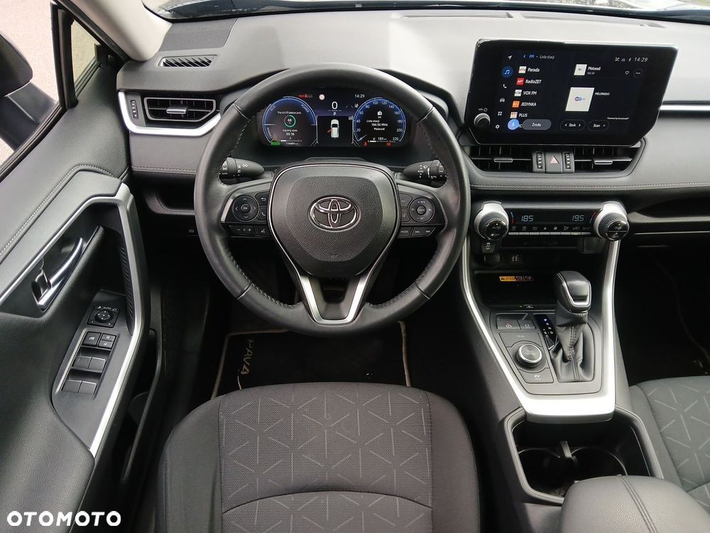 Toyota RAV4 - 24