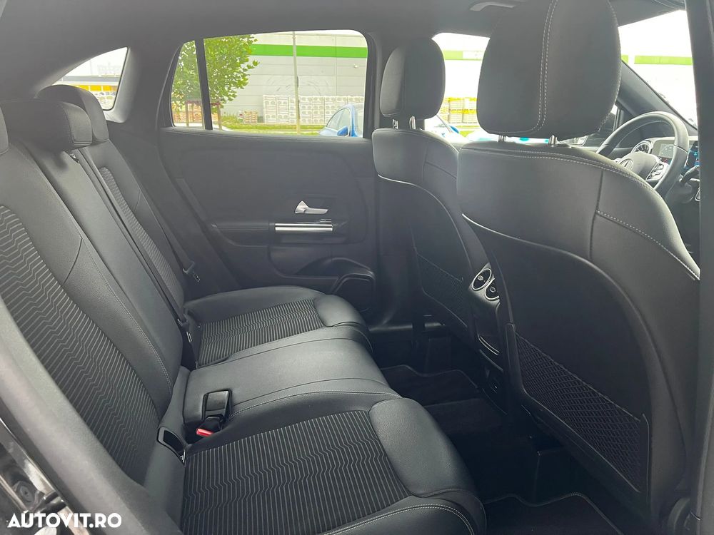 Mercedes-Benz GLA 200 d 8G-DCT - 10