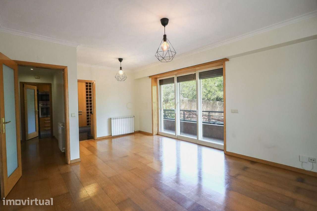 Arrenda-se apartamento T1 na Quinta de S. Jerónimo em Coimbra - Grande imagem: 3/15