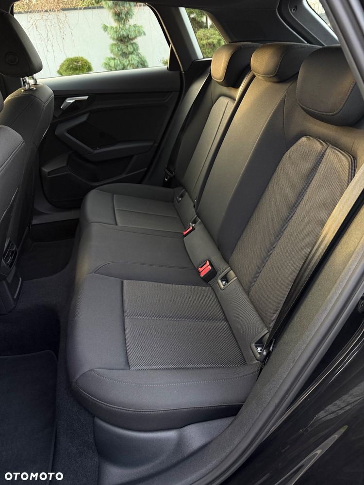 Audi A3 Sportback 40 TFSIe S tronic S line - 23