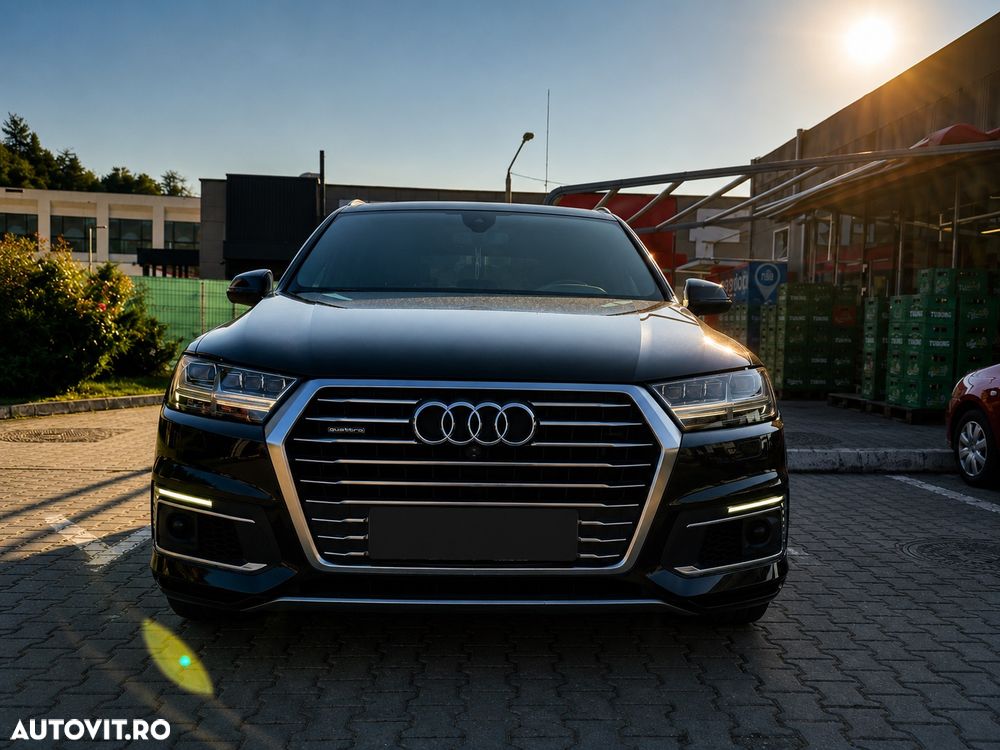 Audi Q7 - 1